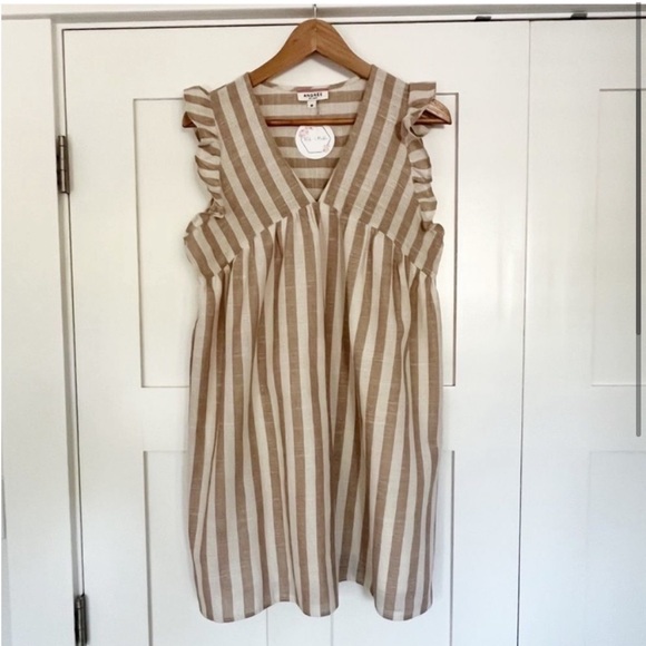 Andree by unit McKenna Dress - Picture 3 of 8